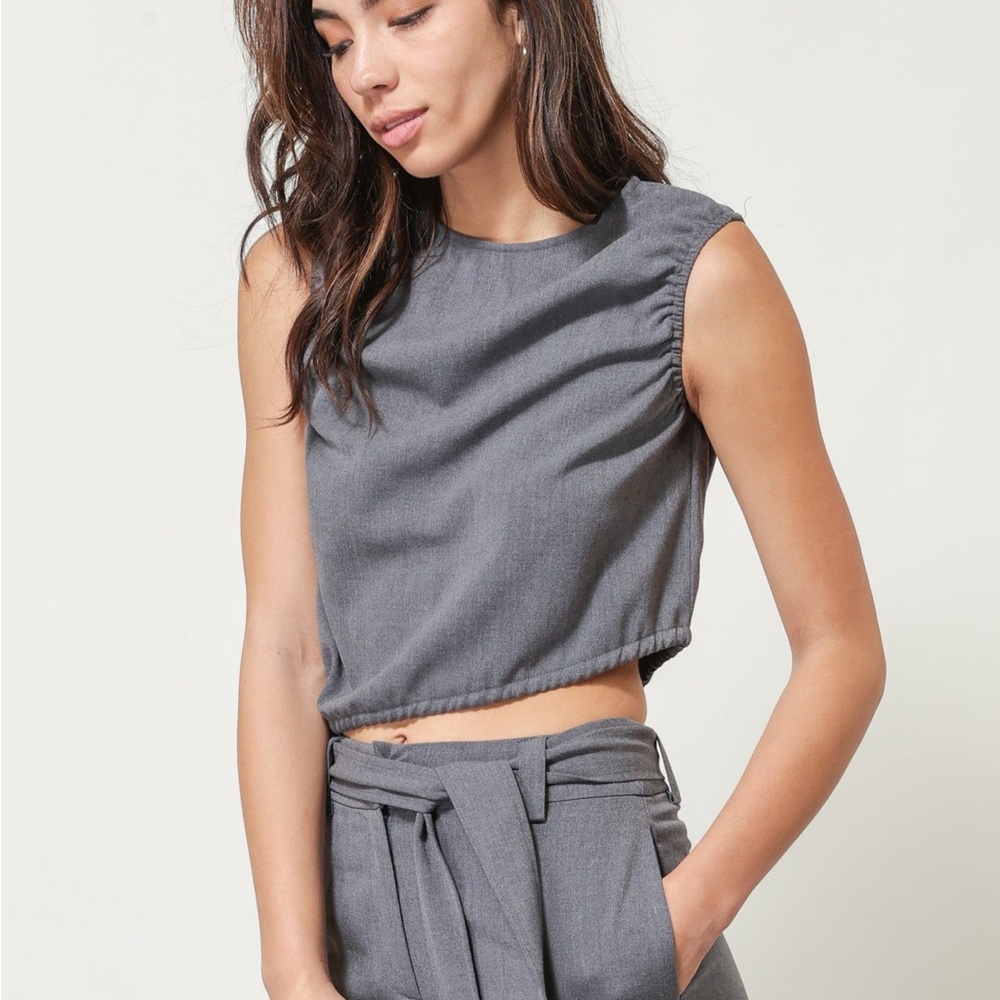 Line & Dot Kay Top | Charcoal Grey | Sleeveless Crop Top | XS | NWT